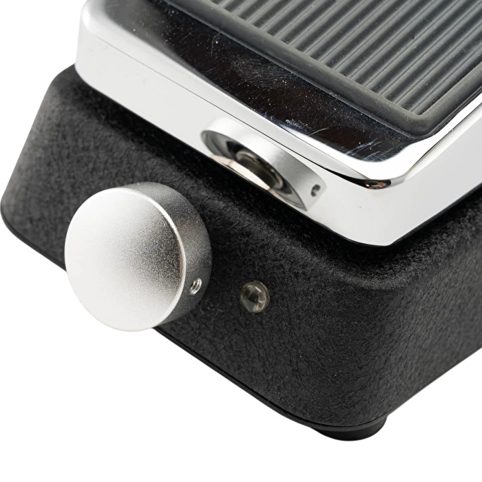 XOTİC EP-Pro EP Booster + Volume Pedalı